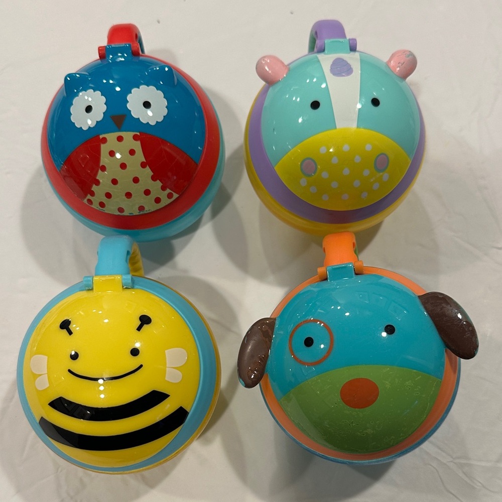 Bundle of Skip Hop Snack Cups